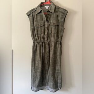 Time and Tru Olive Green Sleeveless Midi Dress